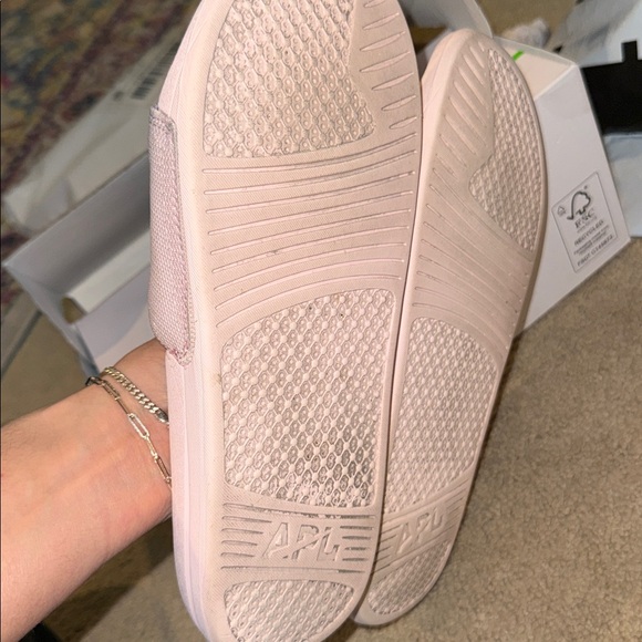 Apl slide - Picture 3 of 3